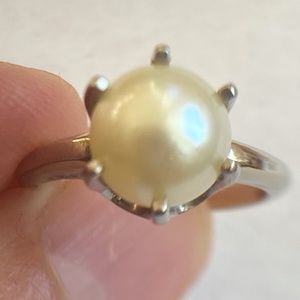 7mm Akoya Pearl SOLID 14K White Gold Ring